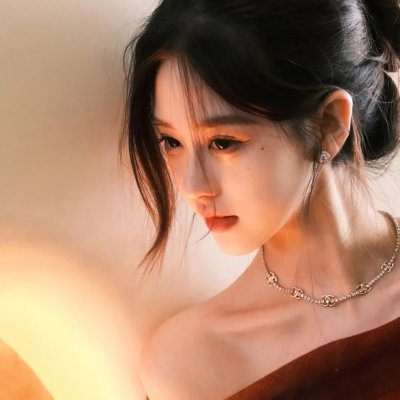 午夜下的刺花